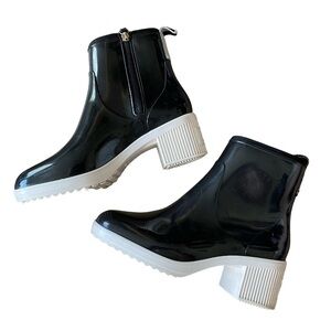 Kate Spade New York Puddle Boots Black/Parchment Women’s Size 6